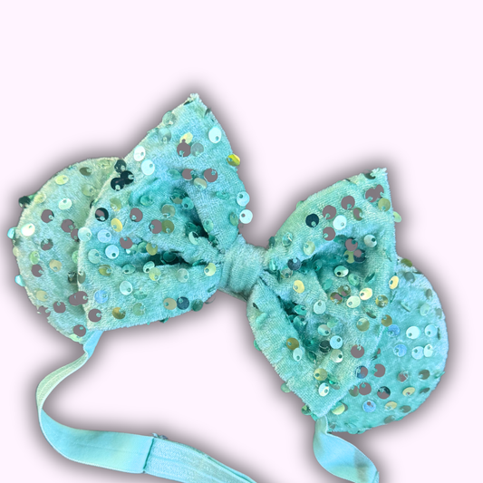 UNDER THE SEA-FOAM GREEN VELVET SEQUIN
