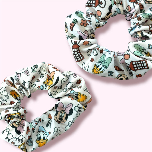 BUNNIES + BESTIES // Scrunchies!