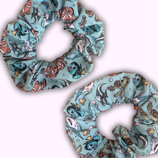 FISH ARE FRIENDS // Scrunchies!