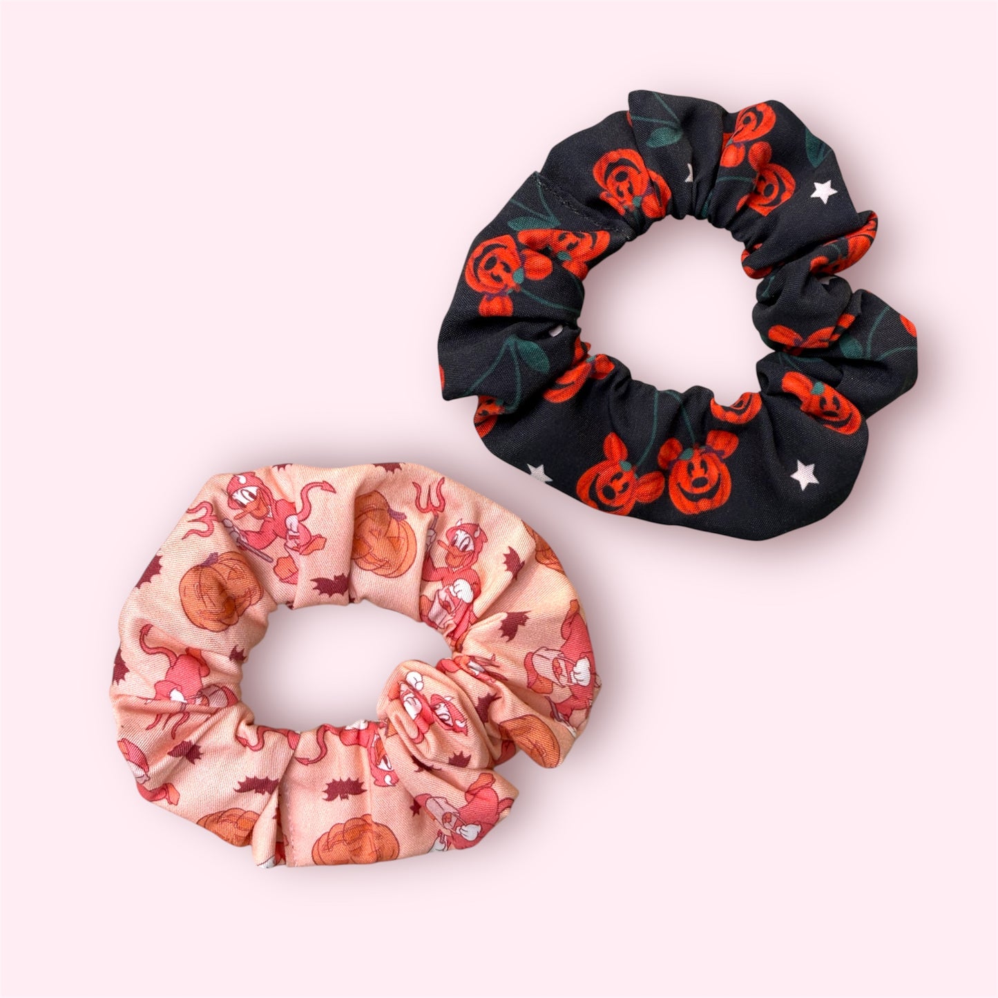 DEVILISH DUCK // SCRUNCHIES