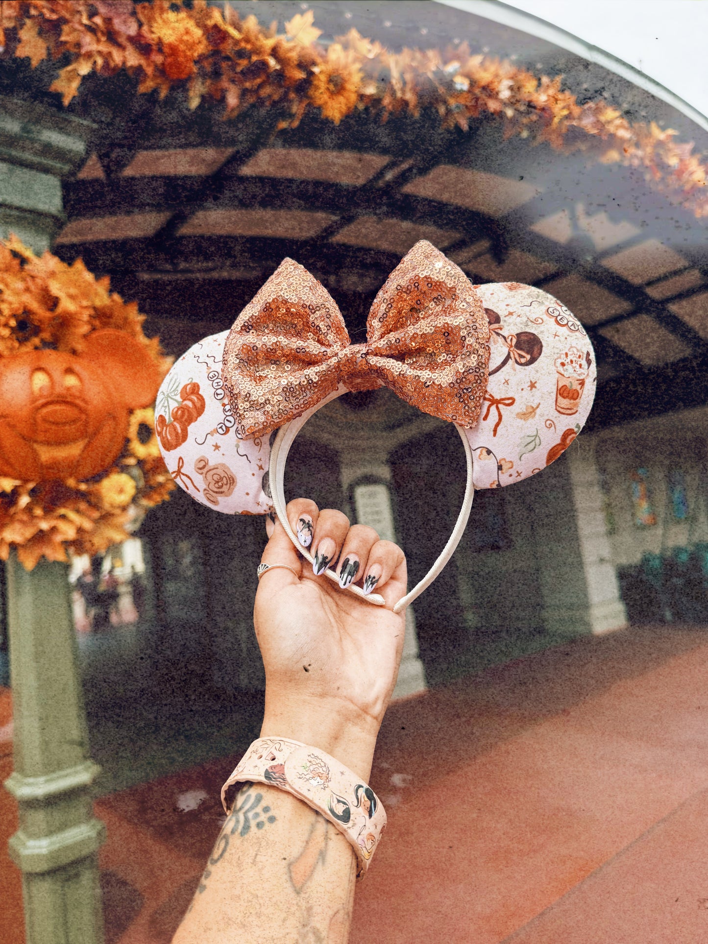 TIS THE SEASON (Autumn Edition)