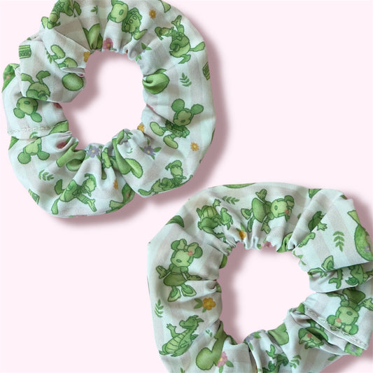 FESTIVAL TOPIARIES // Scrunchies!