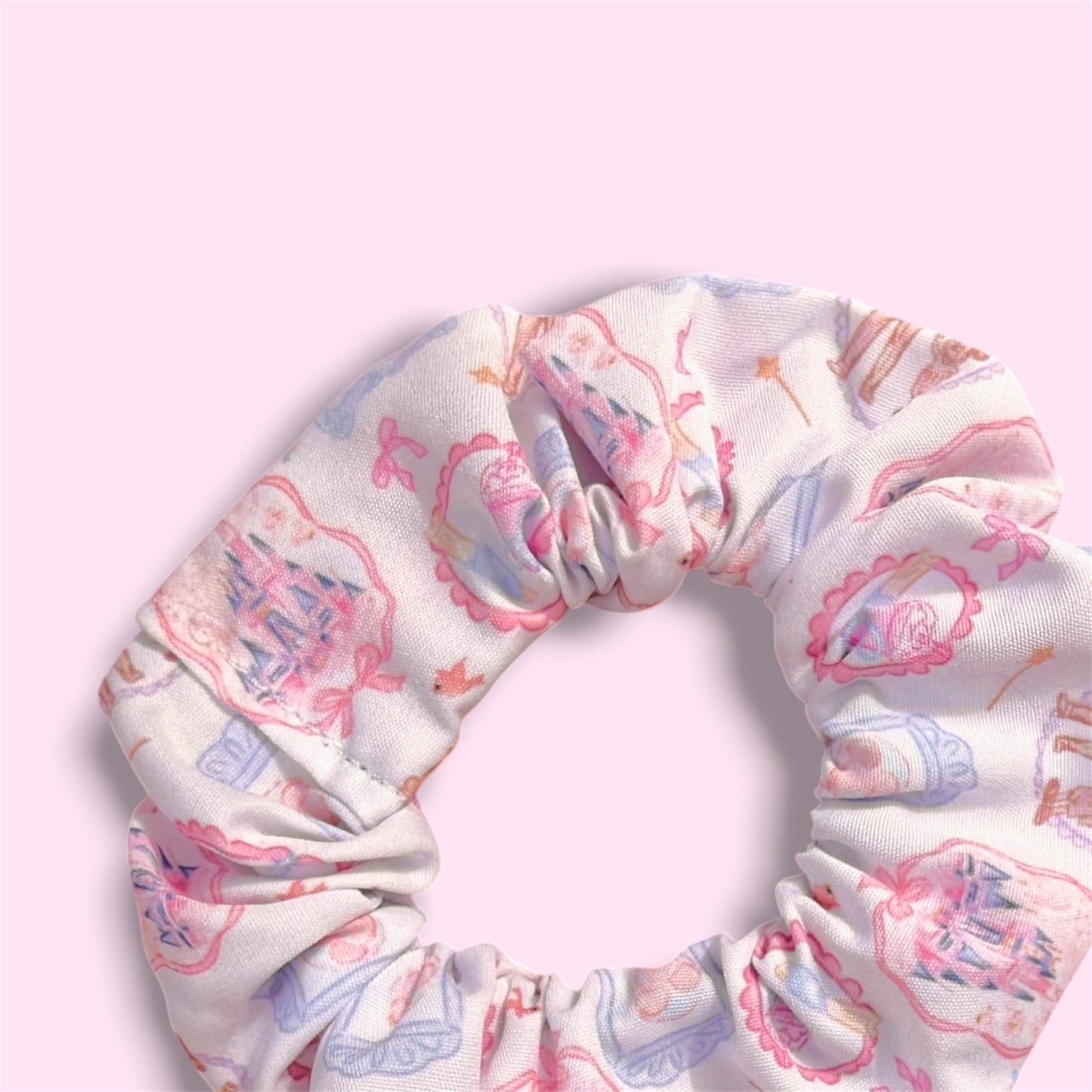 FAIRYTALE FRAMES // Scrunchies!