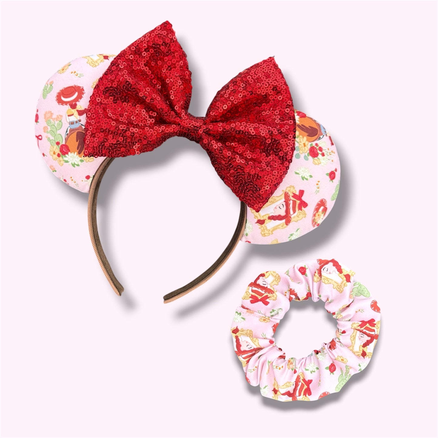 THE YODELING COWGIRL  // SCRUNCHIE!