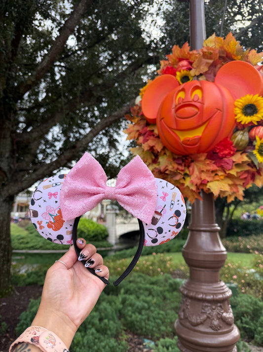 JUST A HALLOWEEN GIRLY