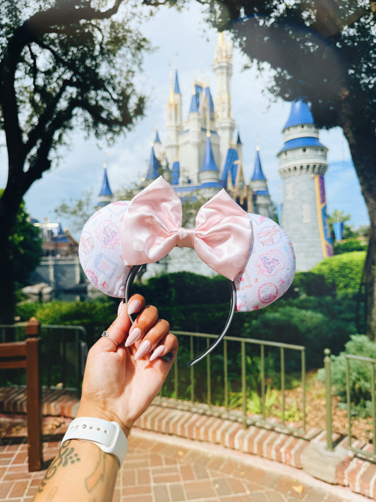 FAIRYTALE FRAMES