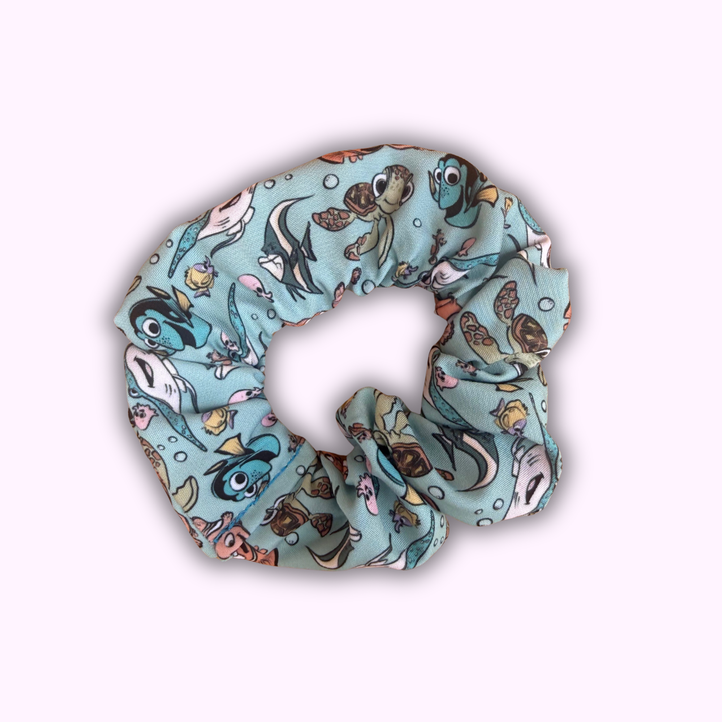 FISH ARE FRIENDS // Scrunchies!