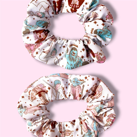PINK WARS // Scrunchies!