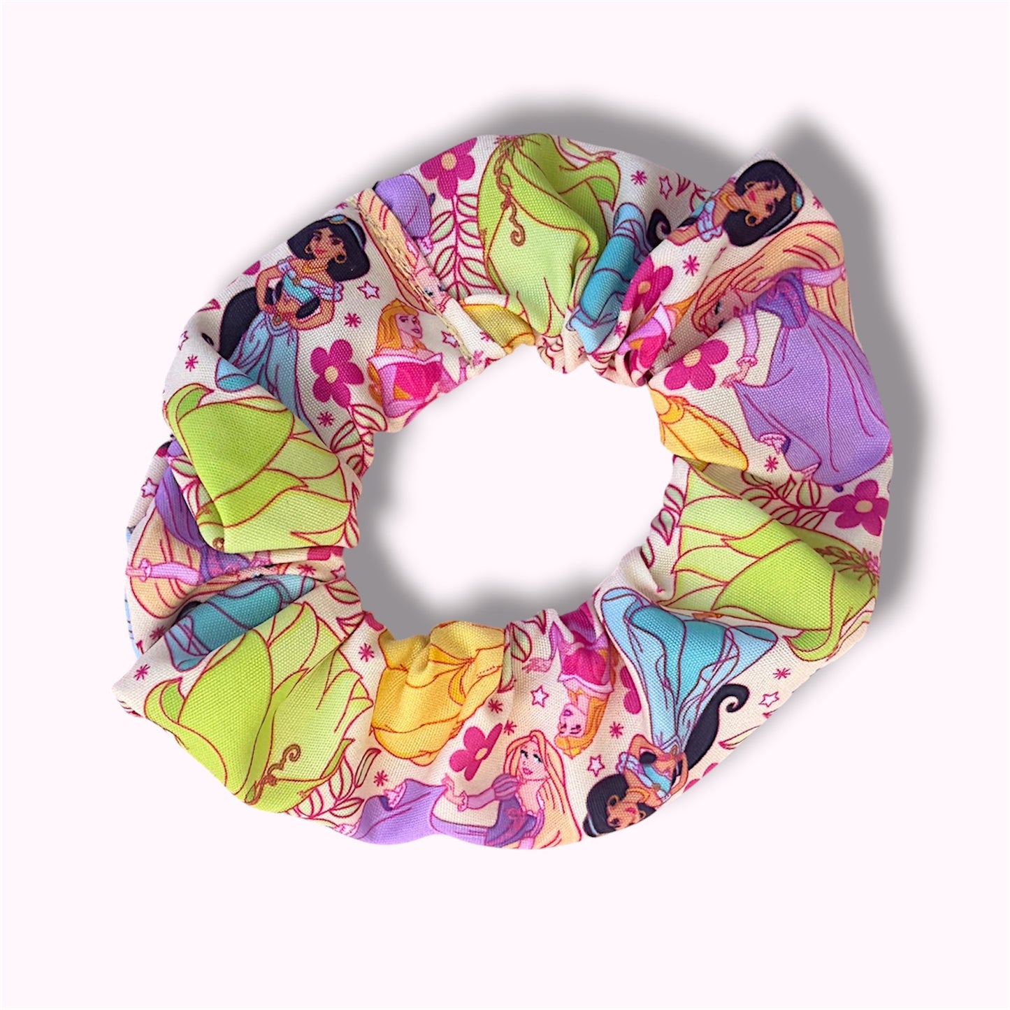 SUNSHINE + PRINCESSES  // Scrunchie!