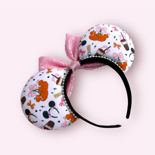 JUST A GIRLY HALLOWEEN