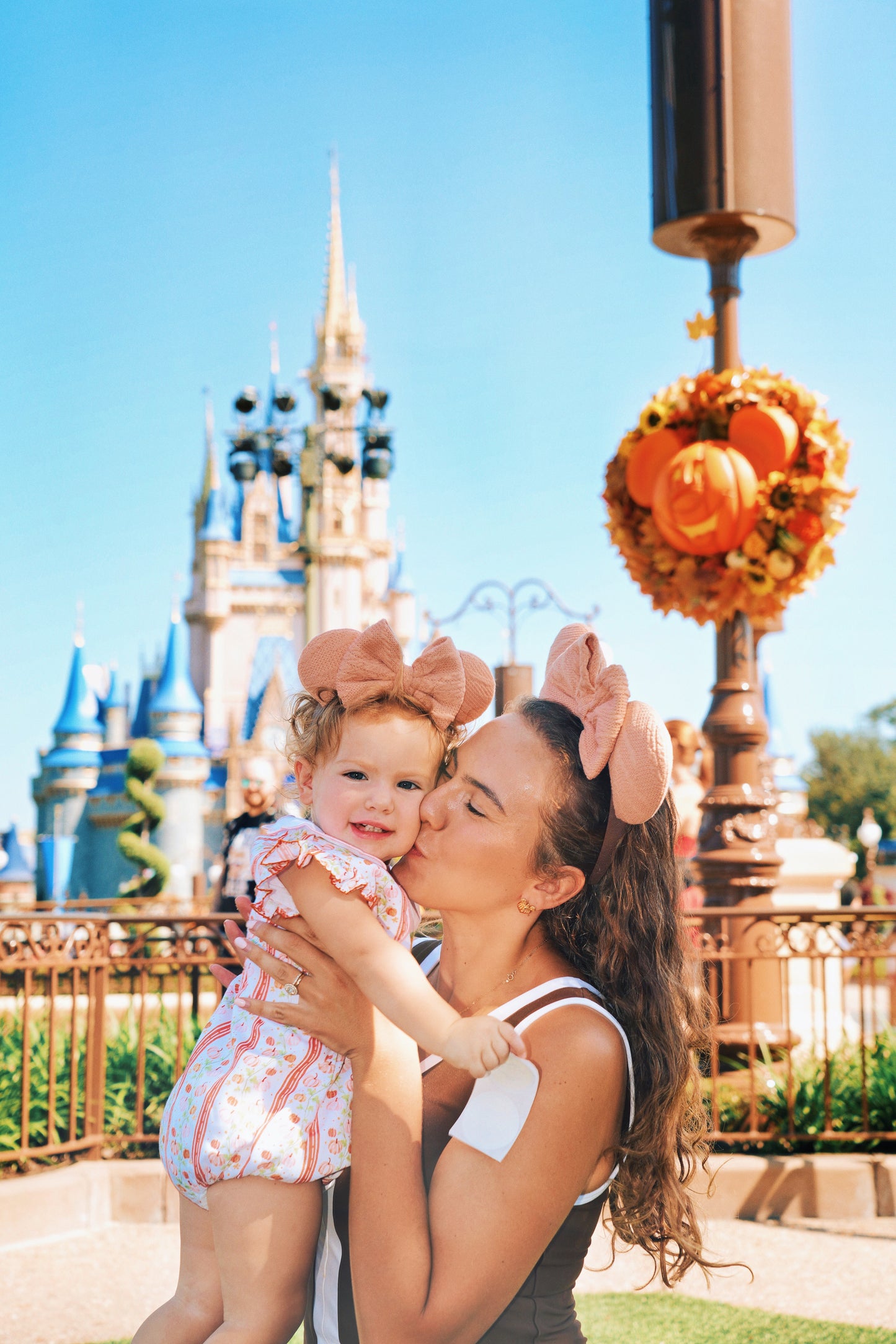 PUMPKIN SEASON CARDIGAN